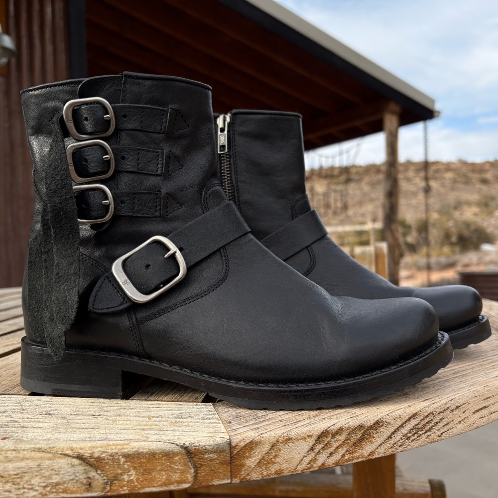 Frye Veronica Short Strap Booties - Picture 10 of 12
